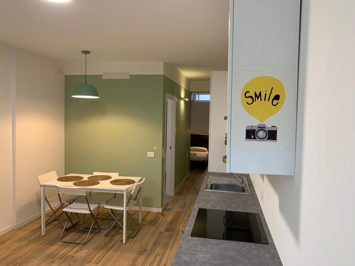Rafqa Suites San Siro'S View Lotto City Life De Angeli Fiera With Garden Milan Bagian luar foto