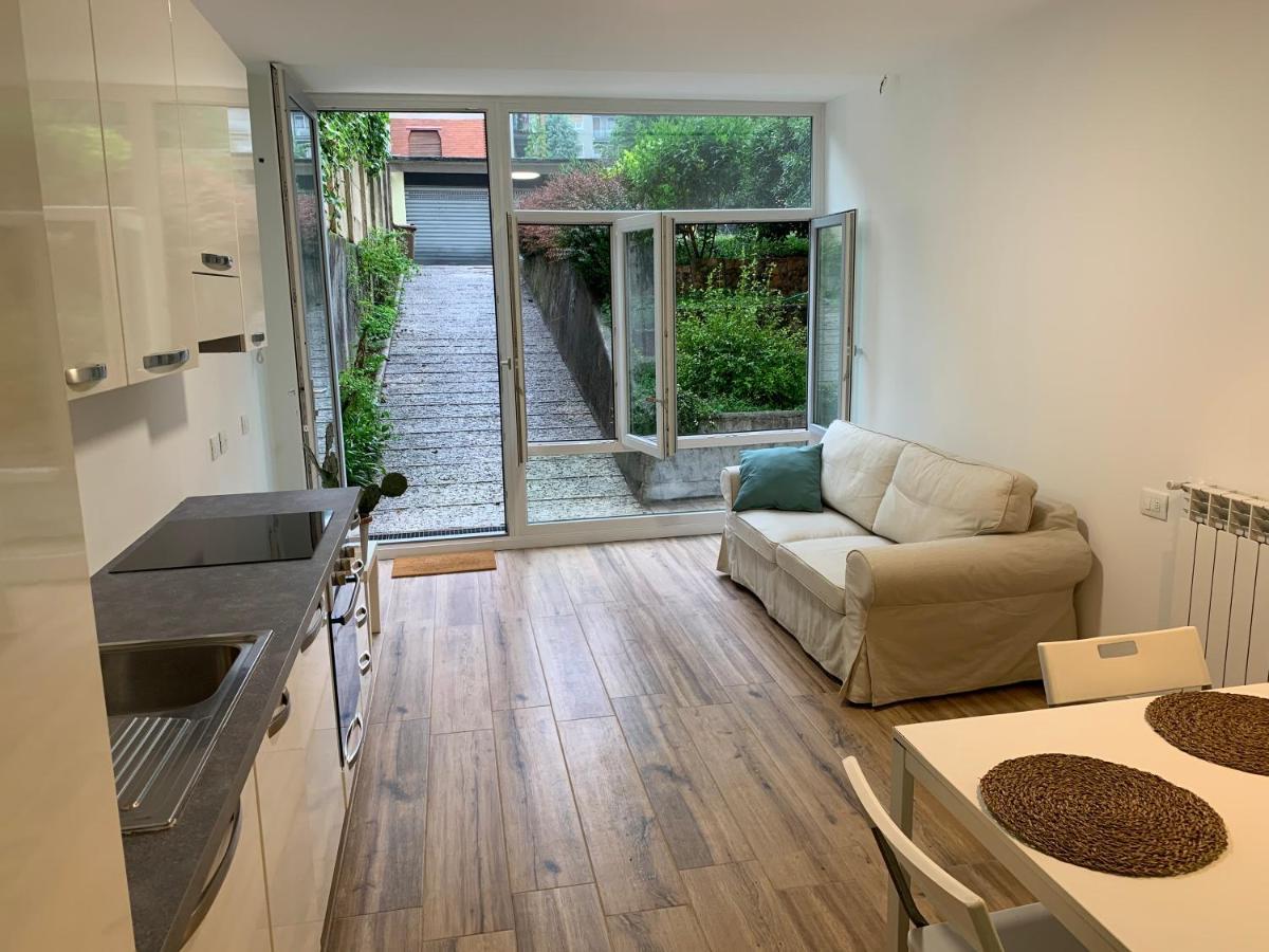 Rafqa Suites San Siro'S View Lotto City Life De Angeli Fiera With Garden Milan Bagian luar foto